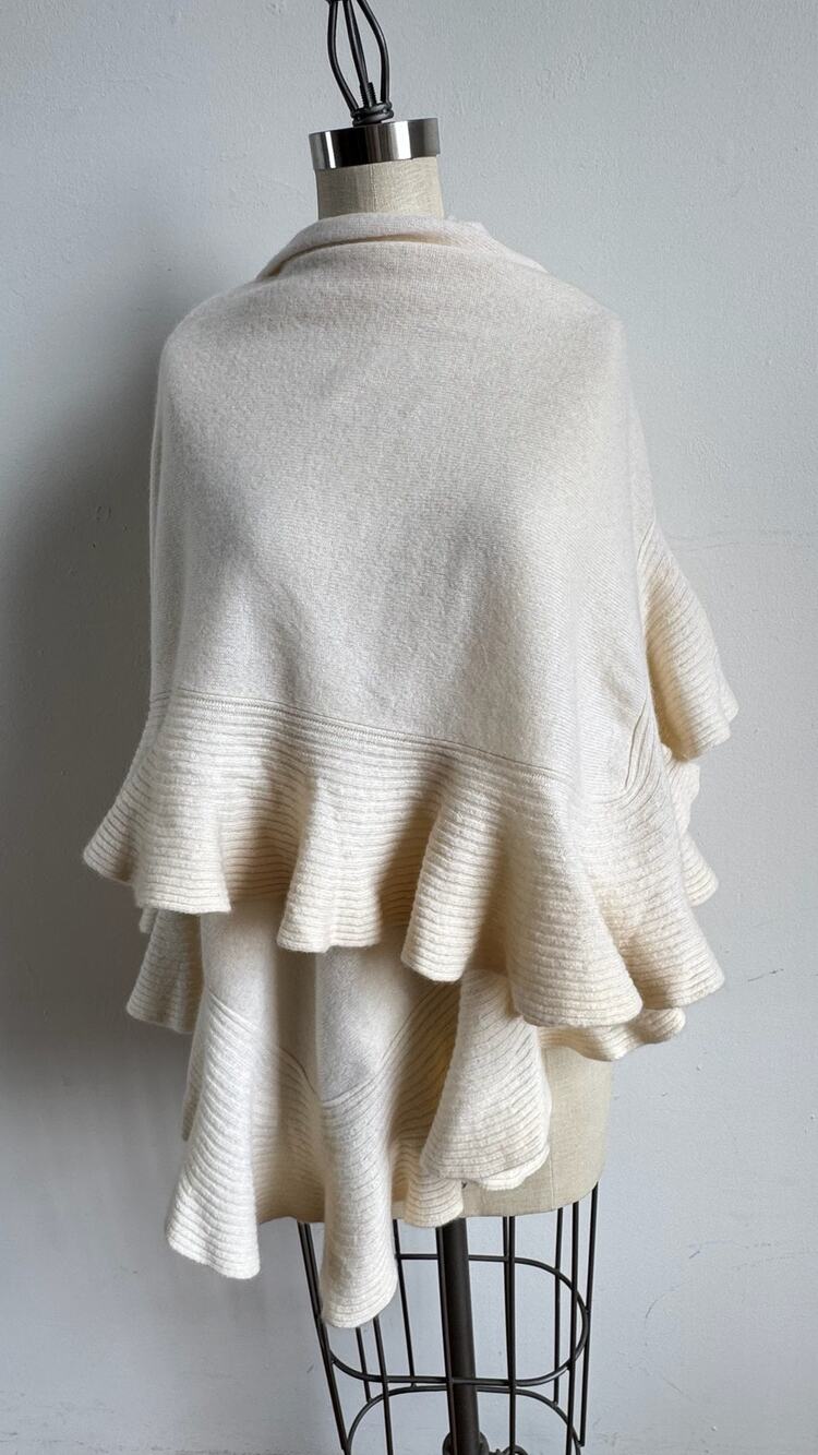 MAGASCHONI Cashmere Ruffle Scarf Wrap